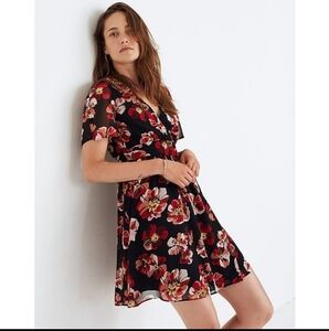 Madewell Tulip Sleeve in French Rose size 4